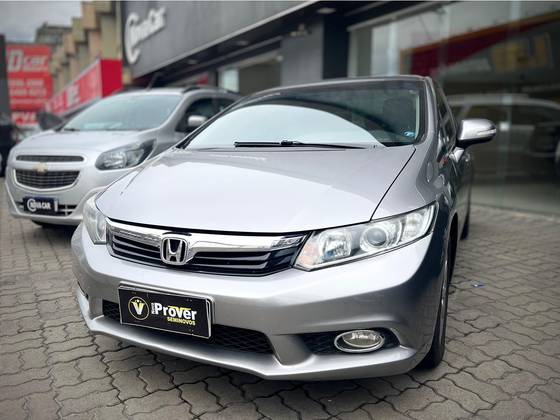 HONDA CIVIC 2.0 LXR 16V FLEX 4P AUTOMÁTICO HONDA CIVIC 2.0 LXR 16V FLEX 4P AUTOMÁTICO